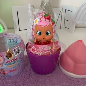 Brand new Cry Babies Magic Tears . Icy world